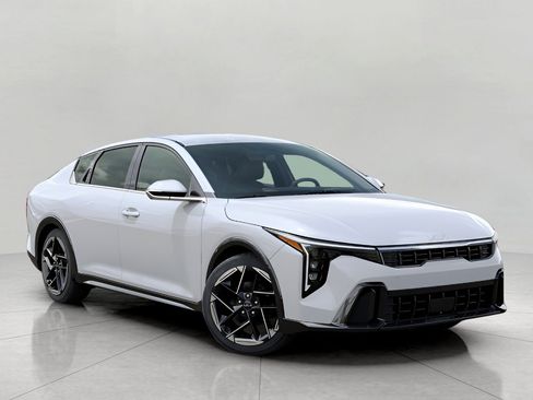New 2025 Kia K4 GT-Line image 8