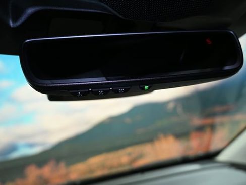 Certified 2025 Subaru Crosstrek 2.0i Premium image 42