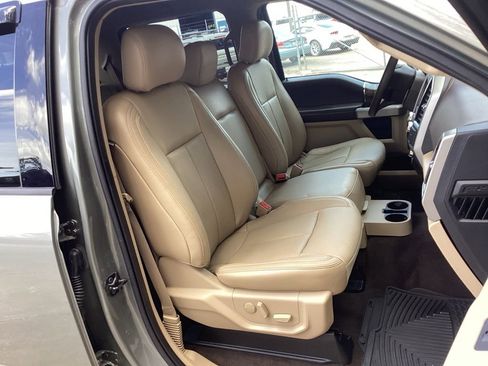 Used 2019 Ford F150 Lariat image 30