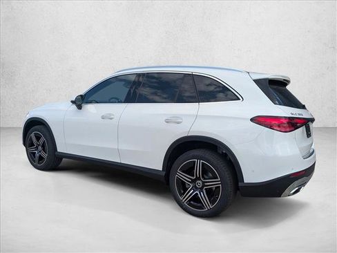 Used 2026 Mercedes-Benz GLC 300 image 5
