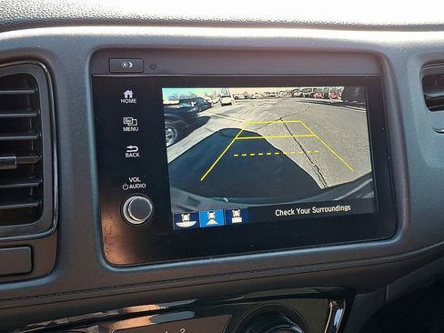 Used 2022 Honda HR-V Sport image 17