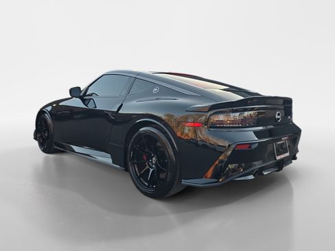 Certified 2024 Nissan Z NISMO w/ Floor Mat Package image 3