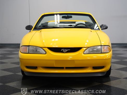 Used 1995 Ford Mustang GT RWD image 18