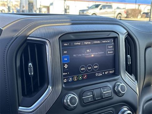 Used 2023 GMC Sierra 2500 Denali w/ Denali Ultimate Package image 18