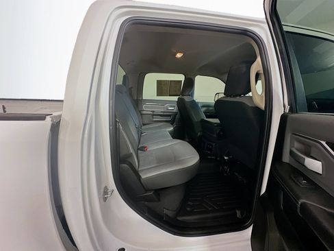 Used 2020 RAM 2500 Big Horn AWD/4WD image 24