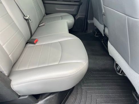 Used 2018 RAM 2500 Tradesman w/ Popular Equipment Group image 11