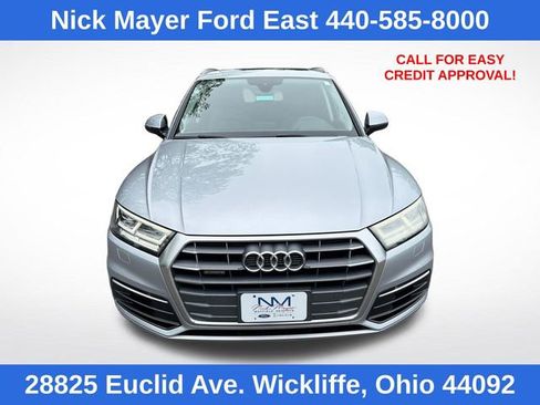 Used 2018 Audi Q5 2.0T Premium Plus w/ Premium Plus Package AWD/4WD image 2