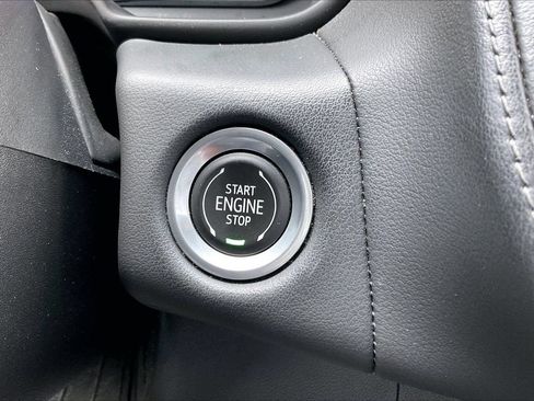 Used 2022 Chevrolet Tahoe Z71 AWD/4WD image 30