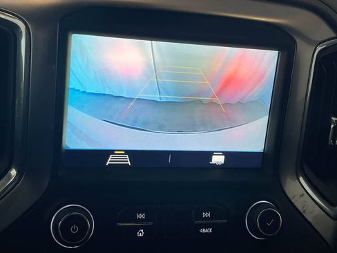 Used 2020 Chevrolet Silverado 1500 RST image 17