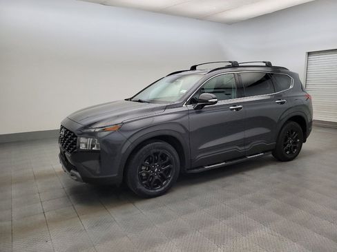 Used 2023 Hyundai Santa Fe XRT FWD image 2