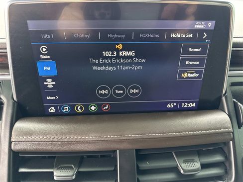 Used 2021 Chevrolet Suburban LT image 18