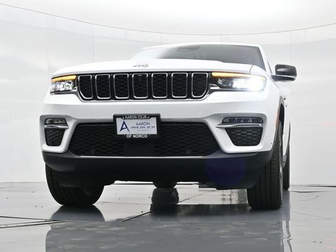 New 2025 Jeep Grand Cherokee Limited 4xe w/ Luxury Tech Group II AWD/4WD image 33