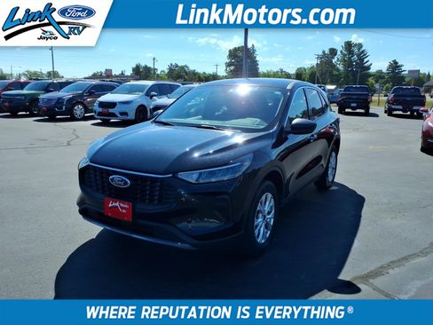 Used 2024 Ford Escape Active w/ Tech Pack #1 AWD/4WD image 1