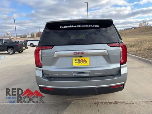 Used 2024 GMC Yukon XL Denali AWD/4WD image 4