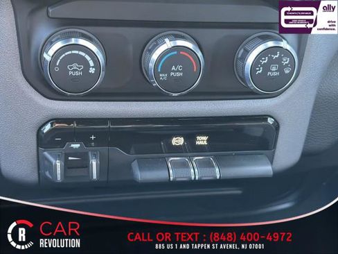 Used 2024 RAM 2500 Big Horn image 30