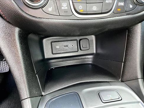 Certified 2024 Chevrolet Equinox RS image 26