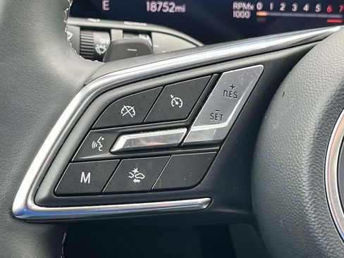 Used 2025 Buick Envision Preferred AWD/4WD image 28