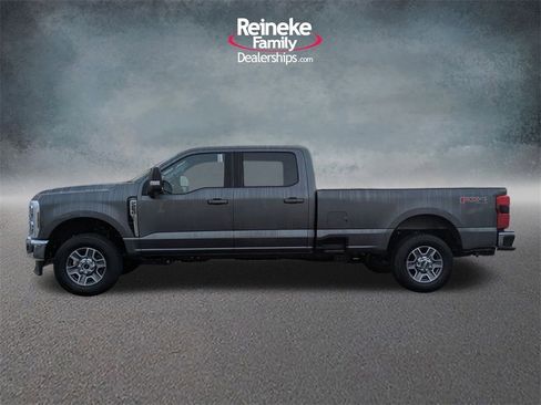 New 2026 Ford F250 Lariat image 9