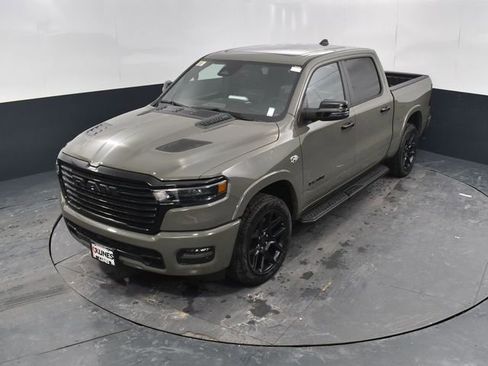 New 2026 RAM 1500 Laramie w/ Night Edition AWD/4WD image 32