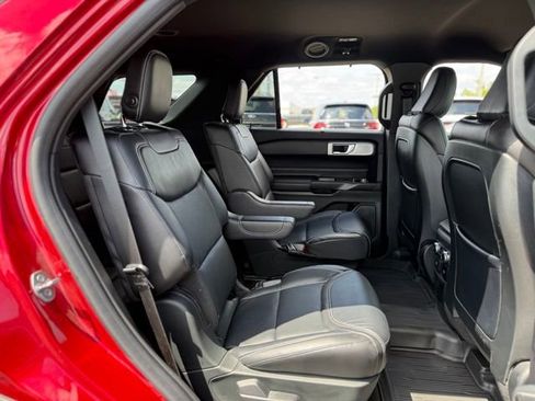 Used 2020 Ford Explorer ST w/ Premium Technology Package AWD/4WD image 18