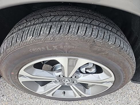 Used 2025 Acura RDX w/ Technology Package image 12