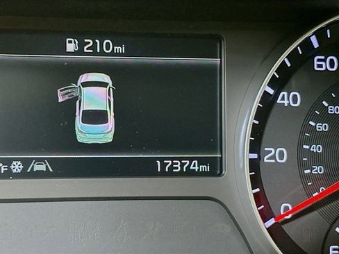 Used 2024 Kia Forte LXS w/ LXS Technology Package FWD image 11