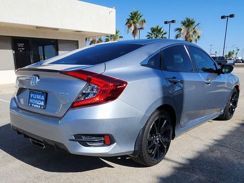 Used 2019 Honda Civic Sport image 5