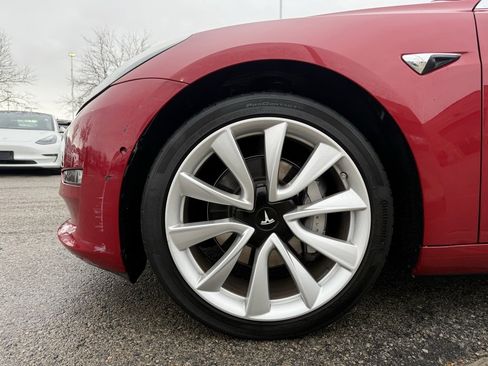 Used 2018 Tesla Model 3 Long Range image 29