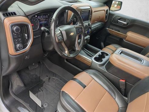 Used 2019 Chevrolet Silverado 1500 High Country image 11