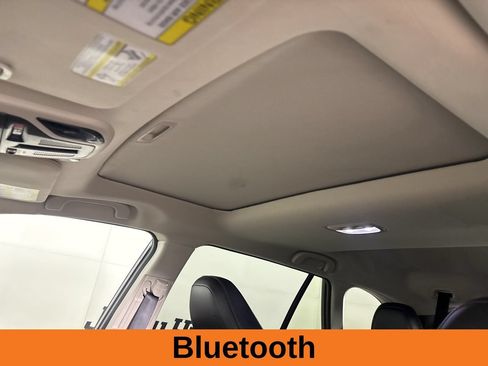 Used 2025 Subaru Outback Onyx Edition AWD/4WD image 12