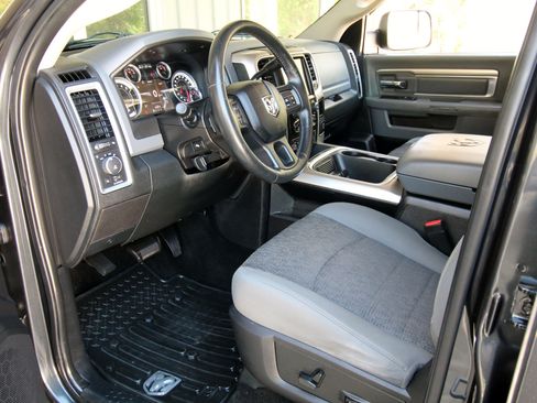 Used 2016 RAM 2500 Lone Star image 20