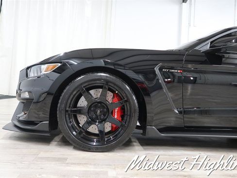 Used 2017 Ford Mustang Shelby GT350 RWD image 15