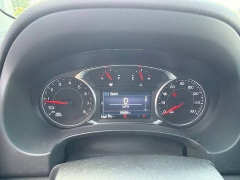 Used 2023 GMC Terrain SLE w/ Driver Convenience Package FWD image 12