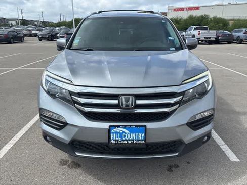 Used 2017 Honda Pilot Touring image 8