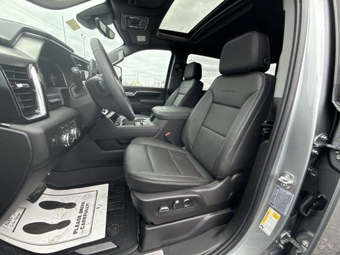 New 2026 GMC Sierra 3500 Denali w/ Denali Reserve Package image 13