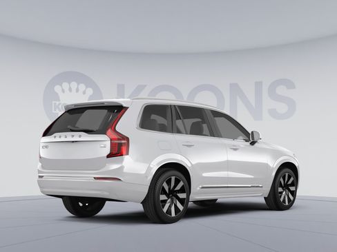 Used 2023 Volvo XC90 B6 Ultimate AWD/4WD image 4