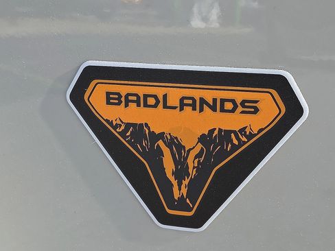 Certified 2025 Ford Bronco Sport Badlands image 9
