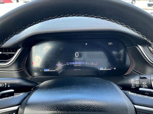 Used 2024 Jeep Grand Cherokee L Laredo image 26