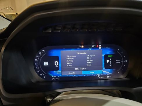 Certified 2023 Volvo XC90 T8 Plus w/ Protection Package Premier AWD/4WD image 20