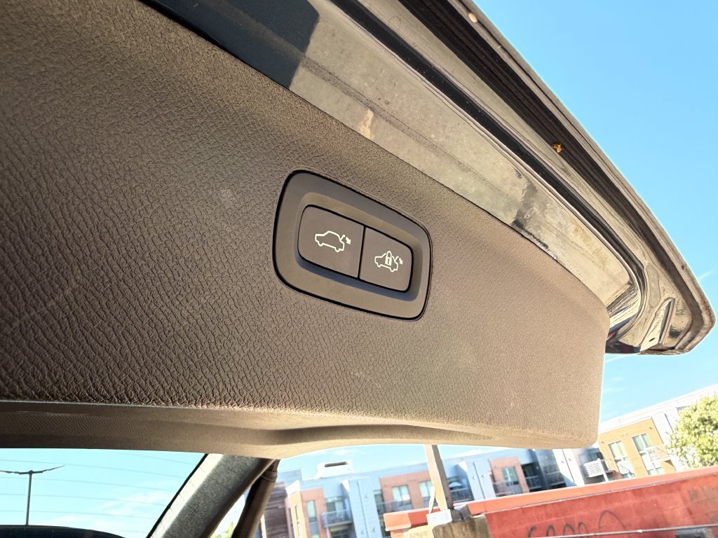 Certified 2024 Volvo XC90 B6 Ultimate AWD/4WD image 31