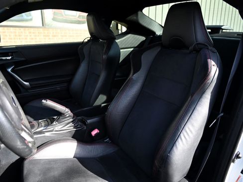 Used 2014 Subaru BRZ Limited image 17
