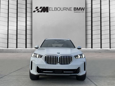 New 2026 BMW X5 sDrive40i w/ Premium Package image 2