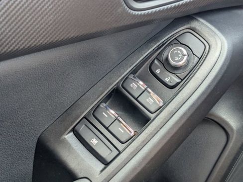 Used 2024 Subaru Crosstrek 2.5i Limited image 12