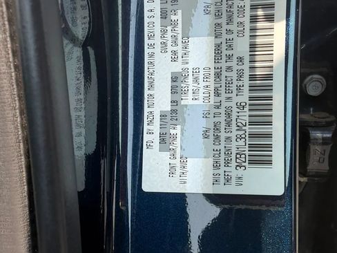 Used 2018 MAZDA MAZDA3 Touring FWD image 34