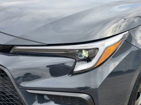 Certified 2025 Toyota Corolla SE FWD image 9