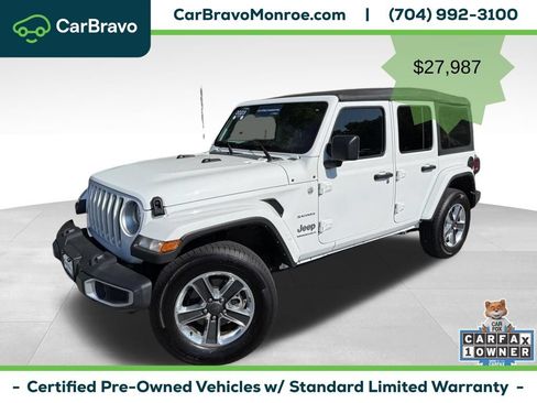 Used 2023 Jeep Wrangler Unlimited Sahara AWD/4WD image 10