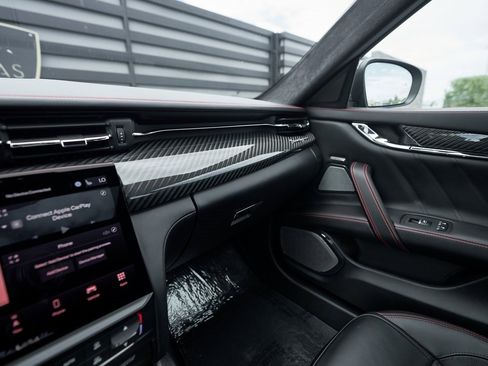 Used 2021 Maserati Quattroporte Trofeo image 89