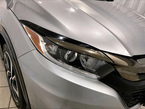 Used 2019 Honda HR-V Sport image 32