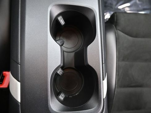 Used 2020 Ford Mustang Shelby GT500 w/ Technology Package RWD image 16