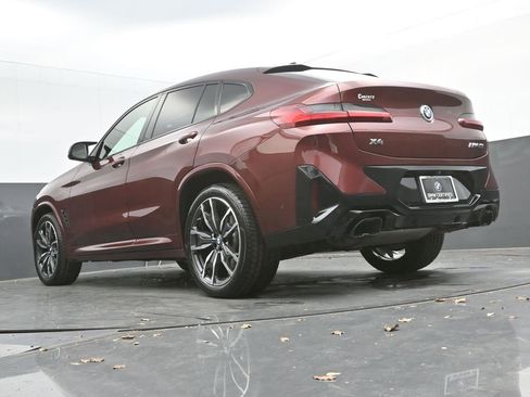 Certified 2022 BMW X4 M40i w/ Premium Package image 38
